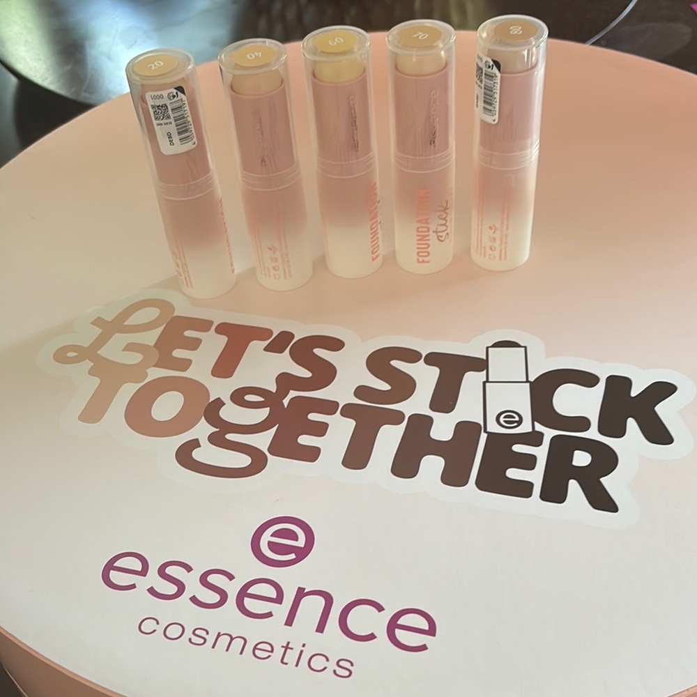 Cream Foundation for a Radiant Complexion